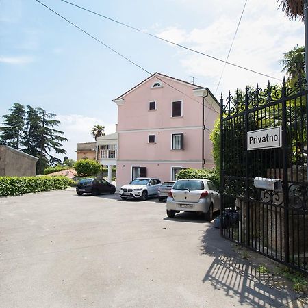 Apartments Sonja Опатія Екстер'єр фото